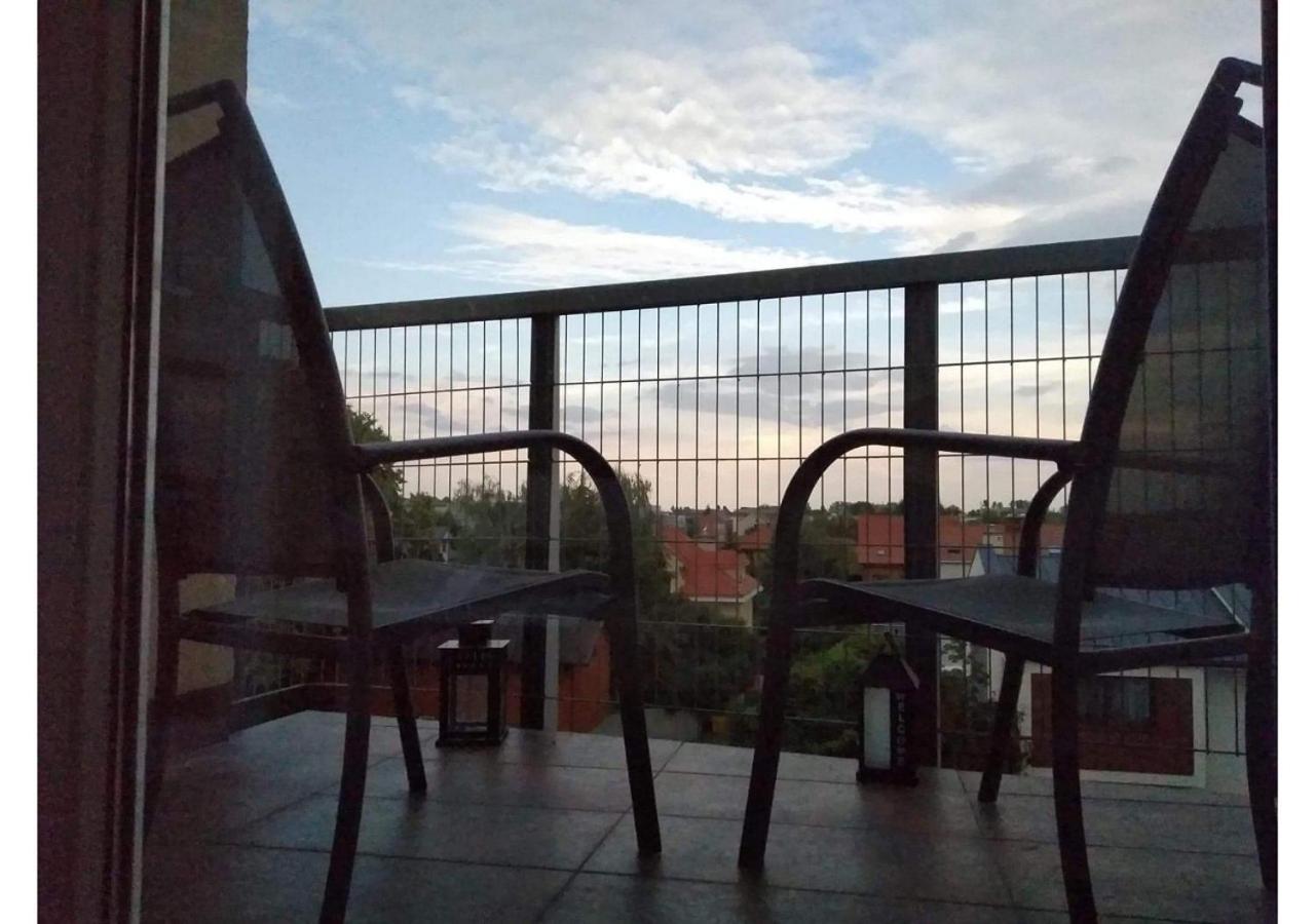 Sunny Penthouse With Roof Gardens Overlooking The Warsaw Palace Of Culture Pruszków Extérieur photo